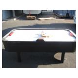 HARVARD AIR HOCKEY TABLE