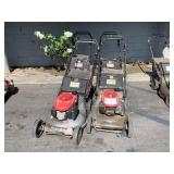 LOT WITH 4 HONDA COMMERCIAL LAWN MOWERS