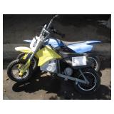 2 RAZOR ELECTRIC DIRT BIKES