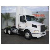2008 VOLVO VNM