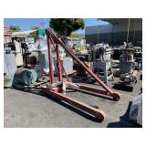 ENGINE HOIST