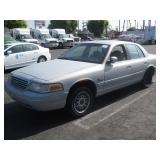 (DEALER ONLY)2000 FORD  CROWN VICTORIA