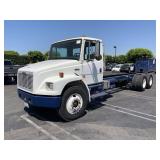 (DEALER DISM OUT STATE)2000 FREIGHTLINER FL80