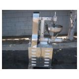 INDUSTRIAL FOOD GRINDER