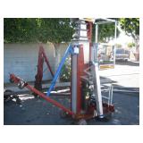UP-RIGHT 300 LB CAPACITY LIFT