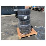 PALLET WITH 5 TIRES