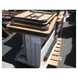 ROW WITH FOLDING TABLES & DESKS ROW WITH FOLDING TABLES & DESKS