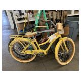 LOT WITH 3 BEACH CRUISERS BIKES LOT WITH 3 BEACH CRUISERS BIKES