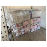 LOT WITH SUMERSAULT 10 PIECE CRIB SET LOT WITH SUMERSAULT 10 PIECE CRIB SET