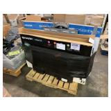 LOT WITH 2 TELEVISIONS LOT WITH 2 TELEVISIONS