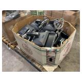 PALLET WITH ASSORTED DELL MONITORS PALLET WITH ASSORTED DELL MONITORS
