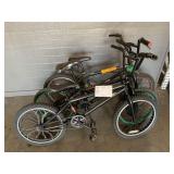 LOT WITH 3 BMX BIKES LOT WITH 3 BMX BIKES