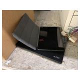 LOT WITH IPAD & ACER LAPTOP LOT WITH IPAD & ACER LAPTOP