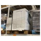 PALLET WITH 2 WHIRLPOOL WASHERS PALLET WITH 2 WHIRLPOOL WASHERS
