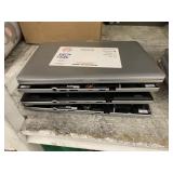 LOT WITH 4 WINDOWS ELITEBOOK LAPTOPS