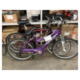 LOT WITH 3 BICYCLES LOT WITH 3 BICYCLES