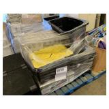 PALLET WITH ASSORTED TOTES, UTILITY BASE/WALL