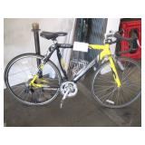 LOT WITH 1 ROAD BIKE: LOT WITH 1 ROAD BIKE: