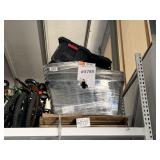 PALLET WITH ASSORTED TOTES PALLET WITH ASSORTED TOTES