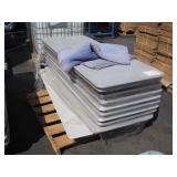 PALLET OF FOLDING TABLES PALLET OF FOLDING TABLES
