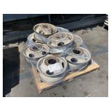 PALLET WITH ASSORTED WHEELS PALLET WITH ASSORTED WHEELS
