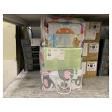 LOT WITH INFANT BEDDING SAFETY & 4 PIECE CRIB