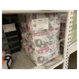 LOT WITH 4 PIECE CRIB BEDDING SET LOT WITH 4 PIECE CRIB BEDDING SET