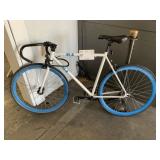 R4 WHITE ROAD BICYCLE