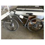1 BLACK SCHWINN 1 BLACK SCHWINN