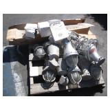 PALLET OF EXTERIOR LIGHT FIXTURES