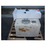 PALLET WITH 2 CHANGE MACHINES PALLET WITH 2 CHANGE MACHINES