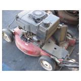 LOT WITH 2 TORO LAWNMOWERS LOT WITH 2 TORO LAWNMOWERS