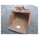 34" BACKHOE ATTACHMENT 34" BACKHOE ATTACHMENT