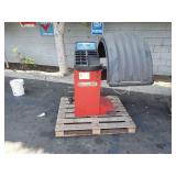 ACCUITURN 1220 WHEEL BALANCER ACCUITURN 1220 WHEEL BALANCER