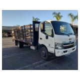 2014 HINO 740