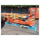 LOT WITH FIBER GLASS LADDERS LOT WITH FIBER GLASS LADDERS