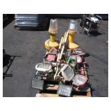 PALLET OF ASSORTED JOB SITE LIGHTS PALLET OF ASSORTED JOB SITE LIGHTS