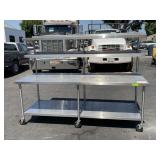 STAINLESS STEELS FOOD PREP TABLE