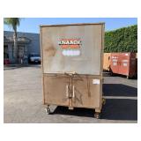 KNAACK JOB SITE 3 DOORS STORAGE CABINET