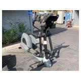 sLIFE FITNESS 9500HR ELLIPTICAL