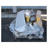 PALLET OF EXTERIOR LIGHT FIXTURES & WOBBLE LIGHTS
