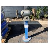 DAYTON 10" BENCH GRINDER