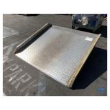 LOADING RAMP
