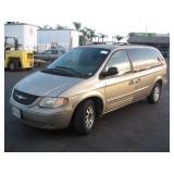 (DEALER ONLY DMV FEES)2003 CHRYSLER TOWN & COUNTRY