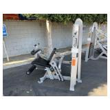 HOIST FITNESS LEG EXTENSION & HAMSTRINGS CURL