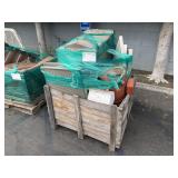 PALLET WITH FUME RESTAURANT HOOD FILTER &1 BLUE M