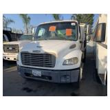 (DEALER, DISM OUT ST. DEALER)2004 FREIGHTLINER M2