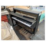 KAWAI PIANO