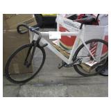 WHITE FIXED GEAR BIKE