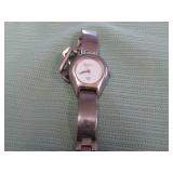 1 DESIGNERS WATCH- GUCCI
